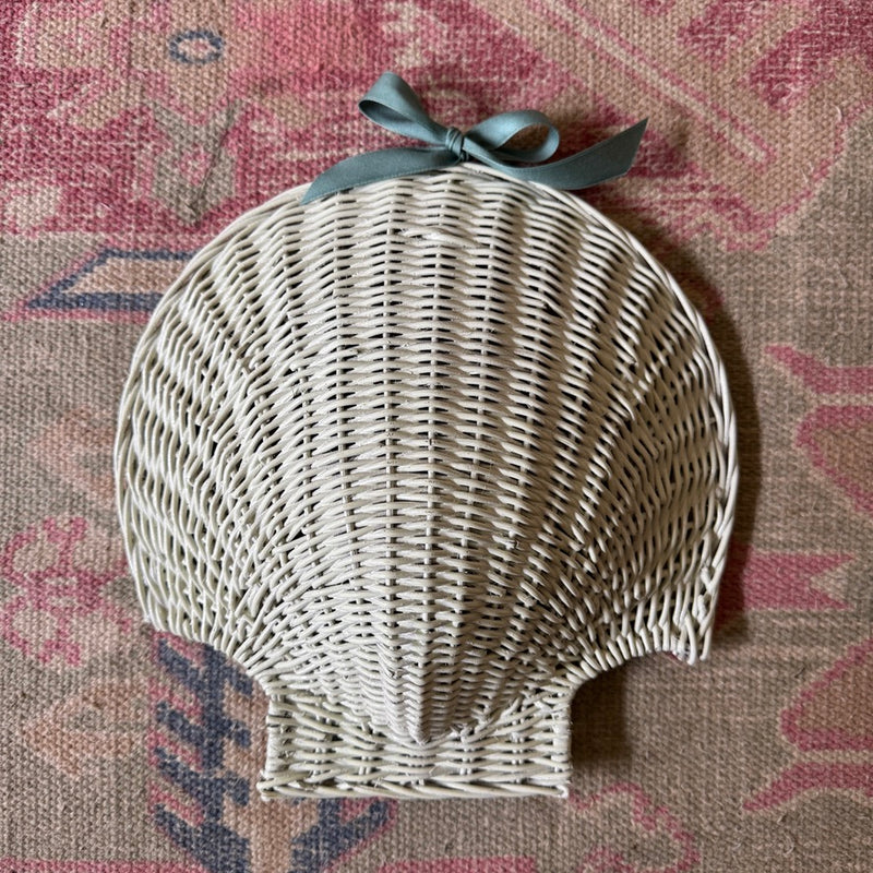 Rattan Wall Shell ~ Large