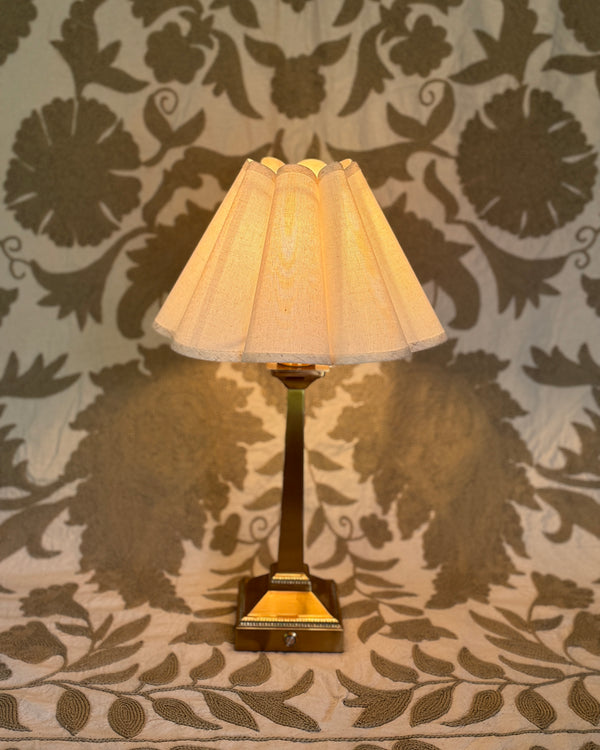 The Riva Wireless Table Lamp