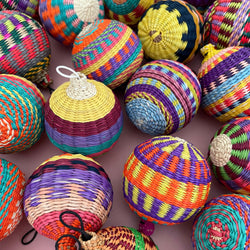 Iraca Palm Christmas Baubles ~ Medium